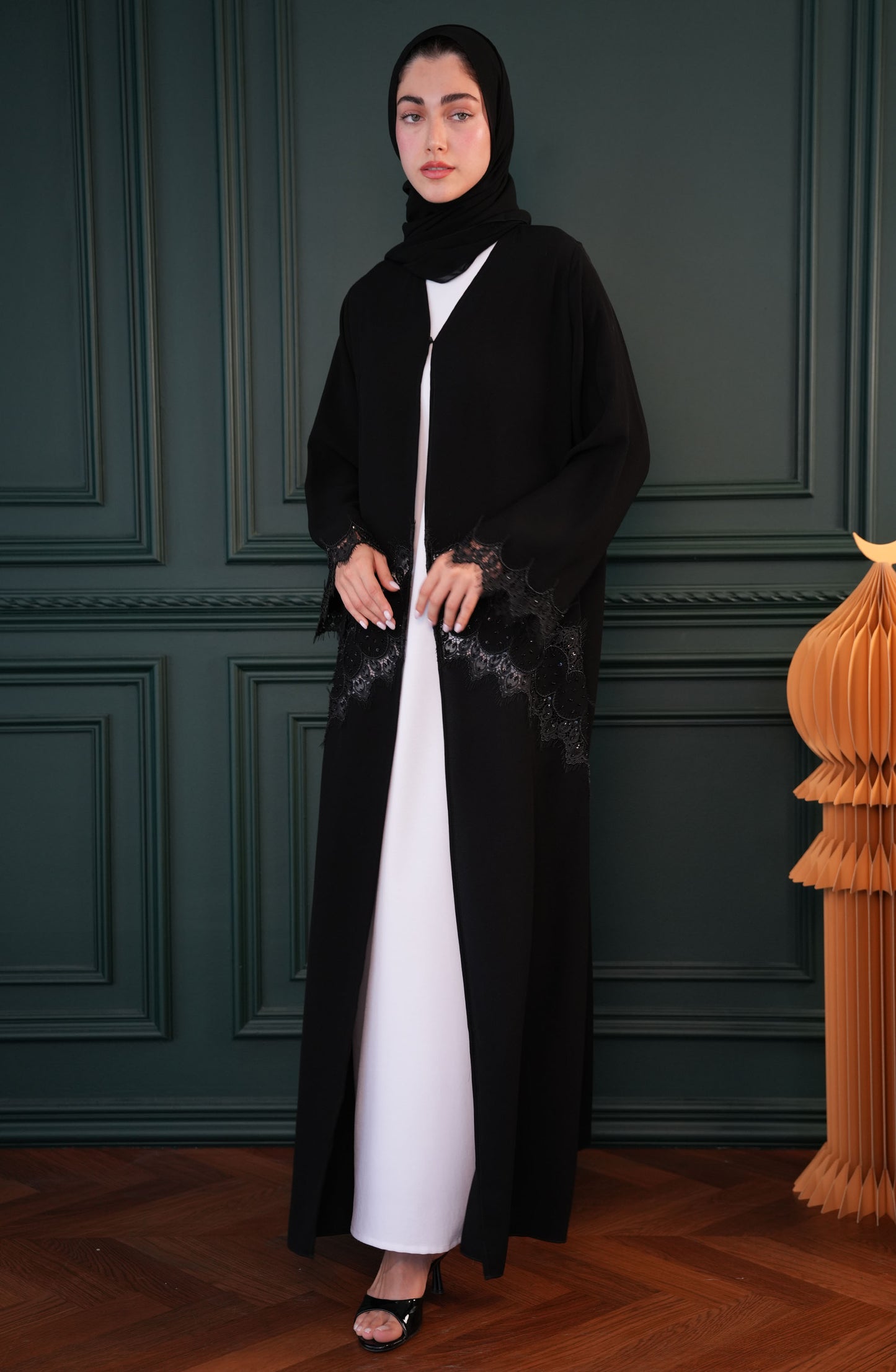 Kuwaiti Salsa fabric, embroidered lace with handwork Abaya