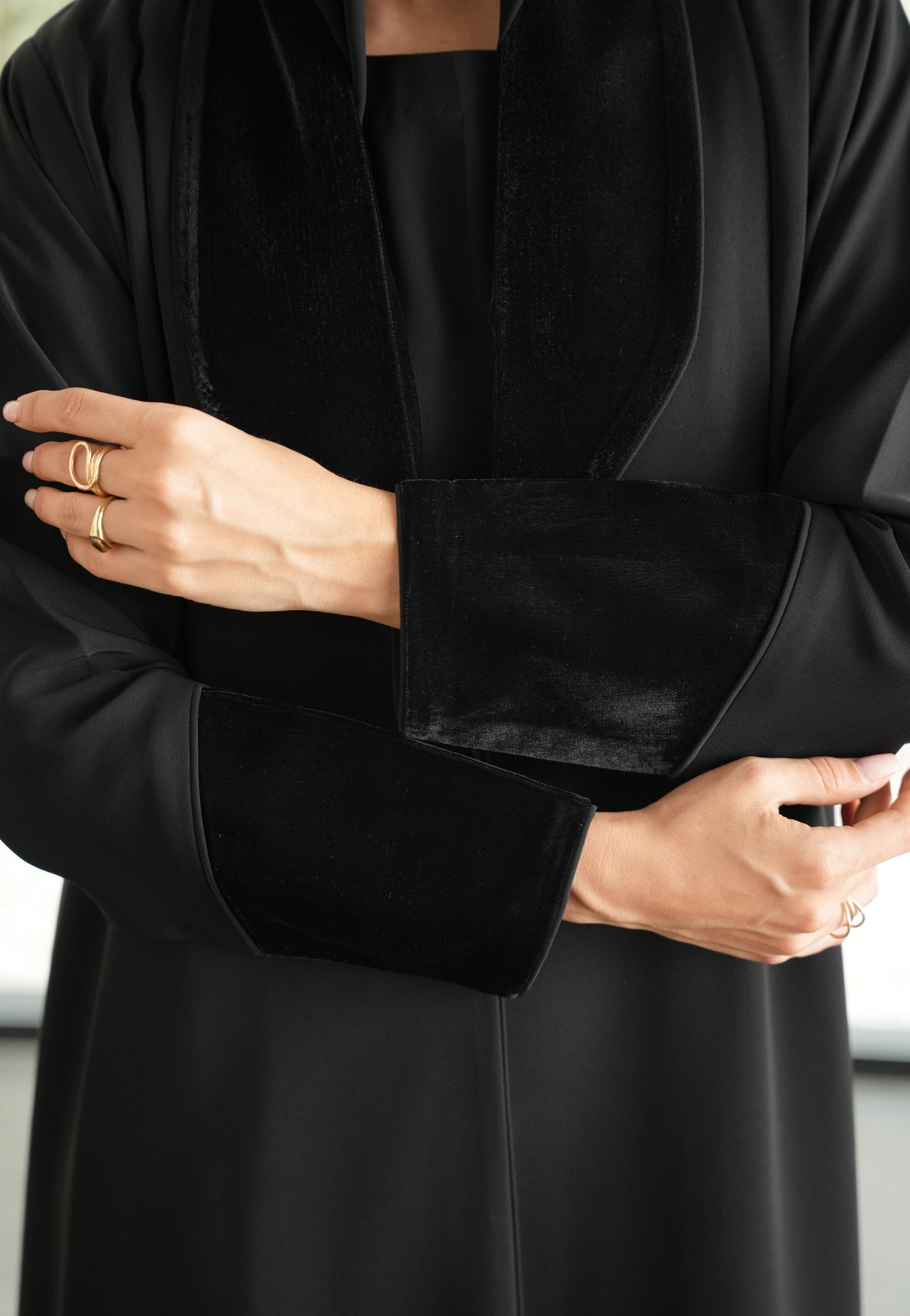 Internet Fabric Abaya with Velvet Collar – Office Chic