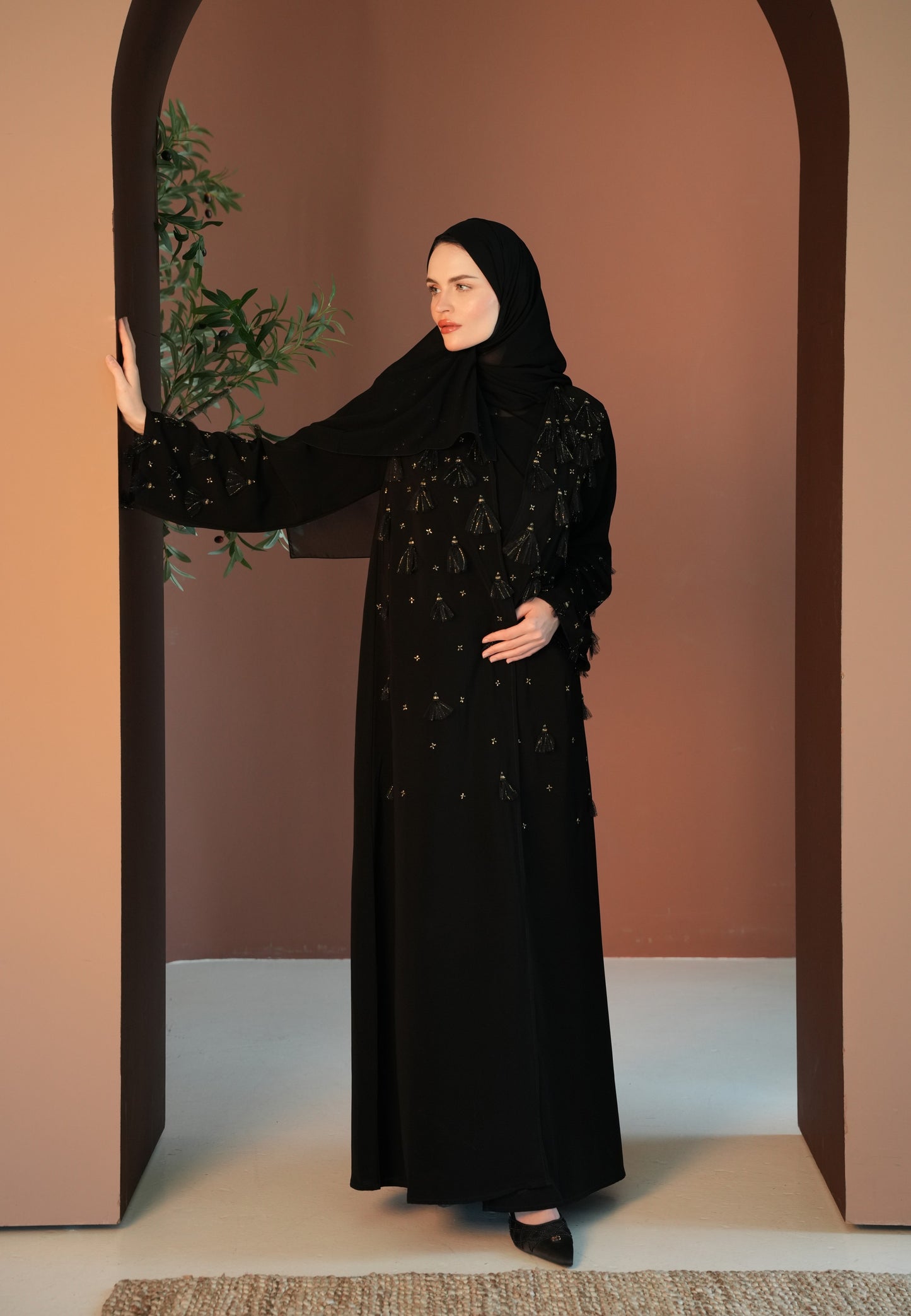 Victory Kuwaiti Crepe Handwork beads and toor design