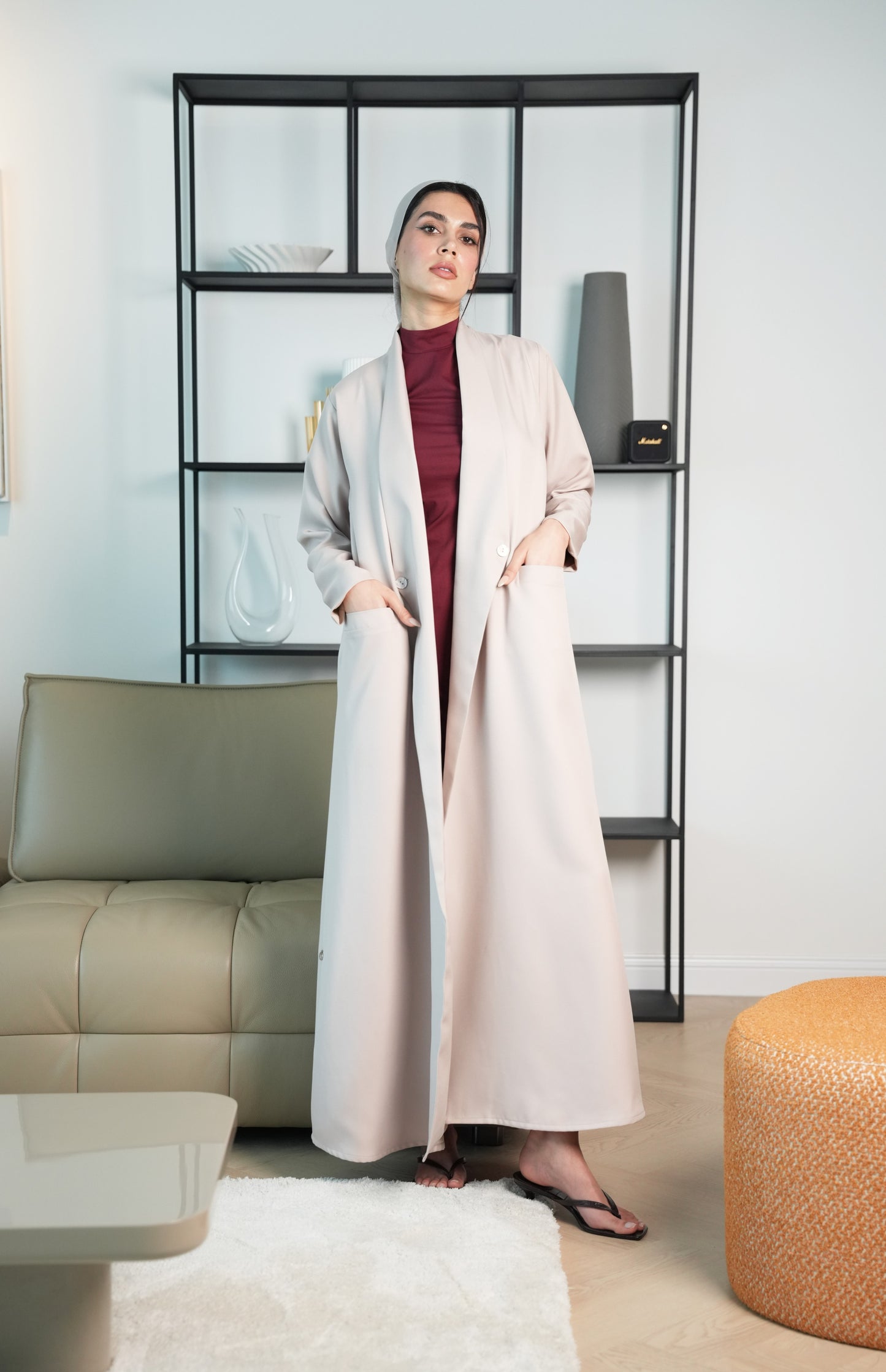 Light Standing Crepe Abaya – Effortless Everyday