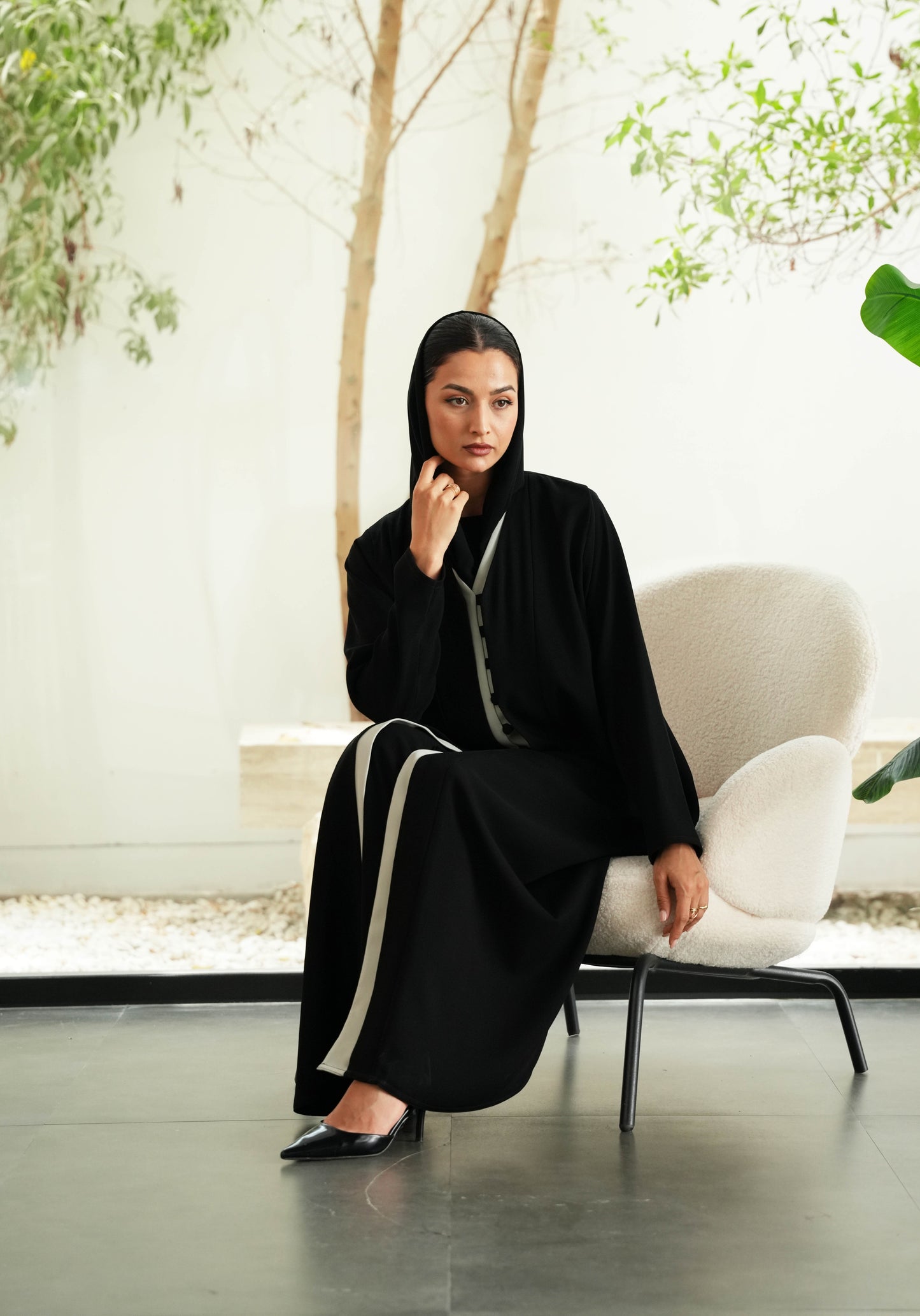Italian Crepe Abaya – Black