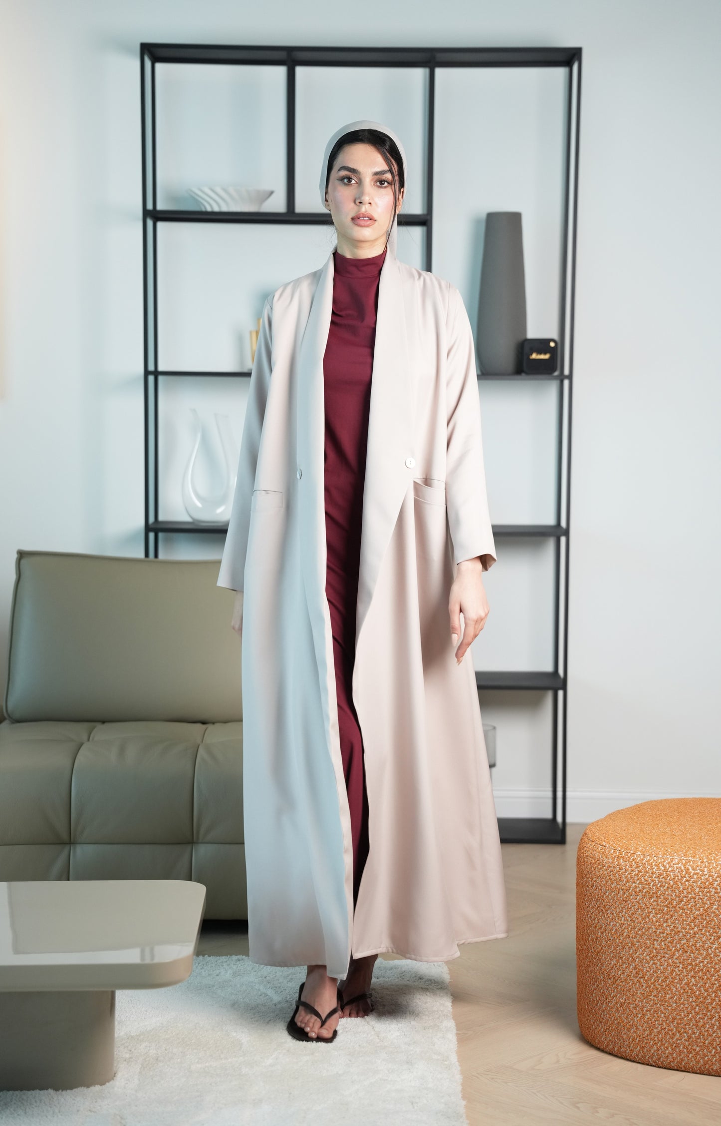 Light Standing Crepe Abaya – Effortless Everyday