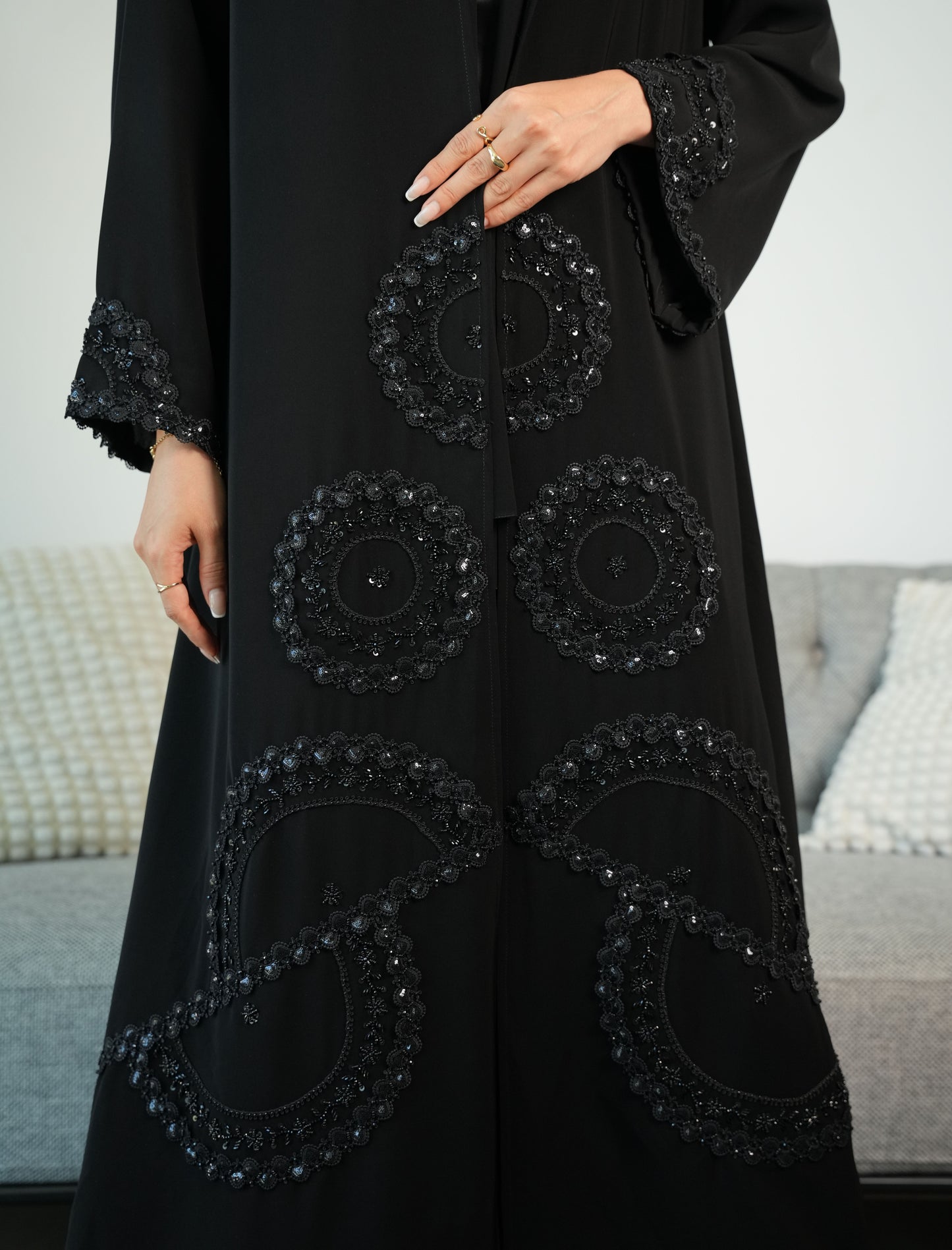 Victory Kuwaiti Crepe with Dantil