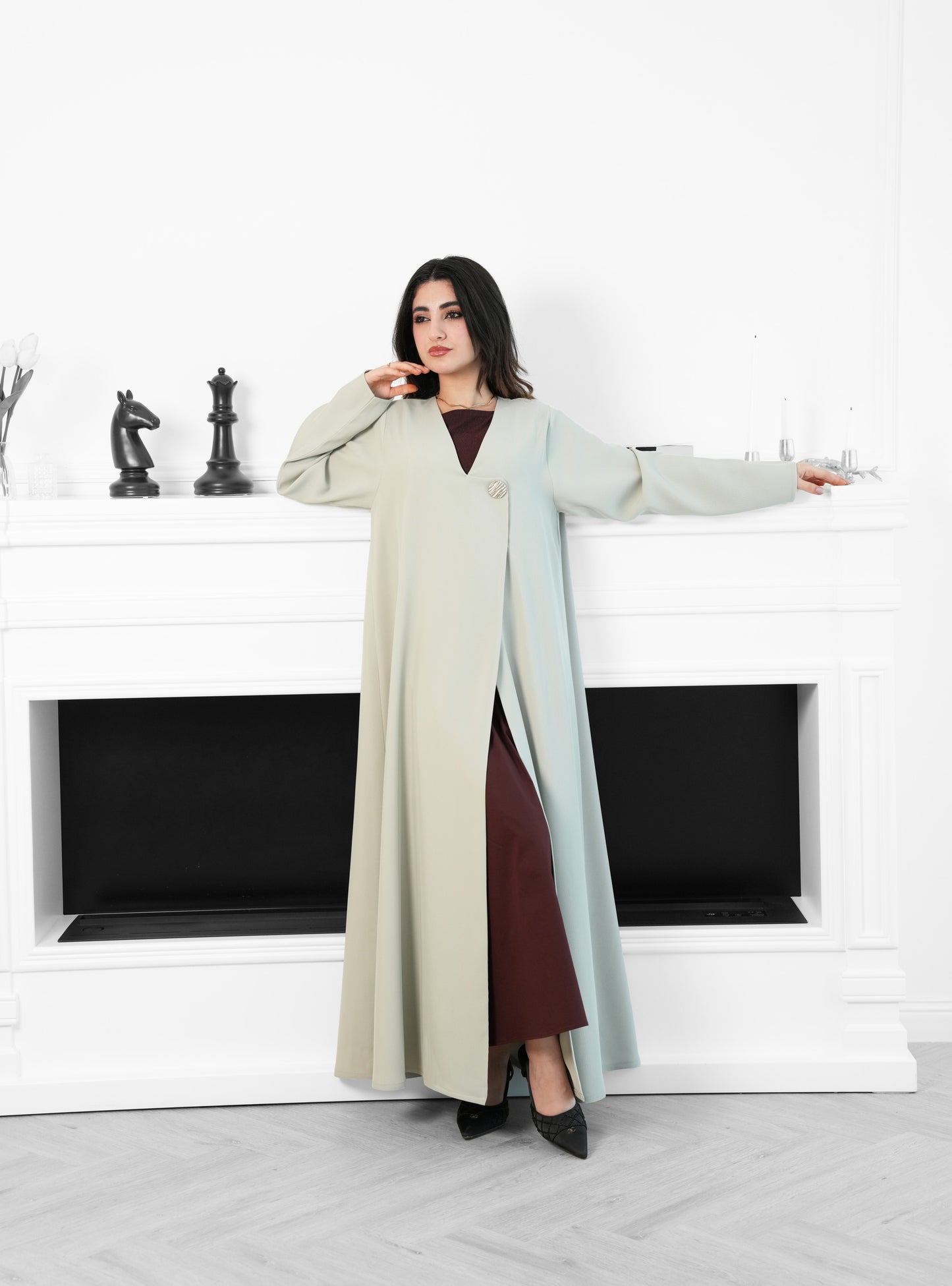 Italian crepe Abaya with a Formal Touch
