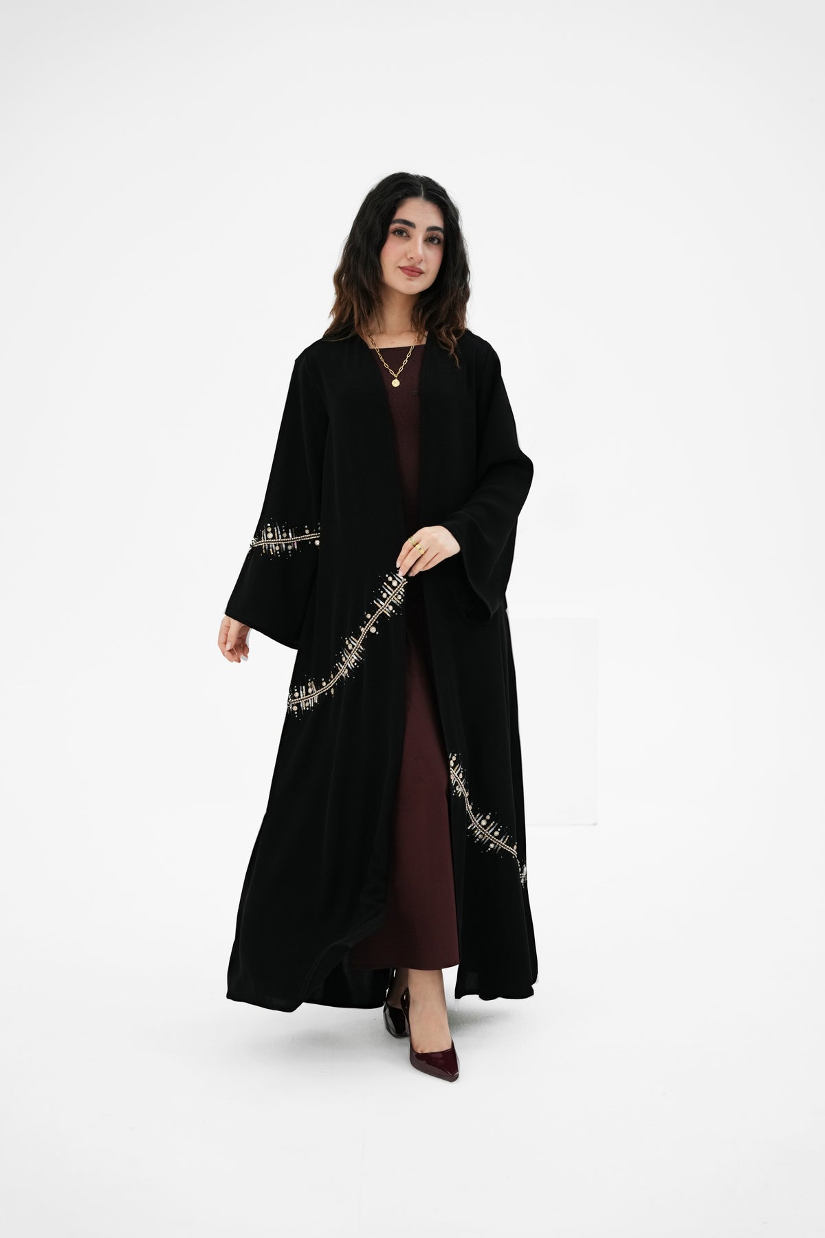 infinitie Abaya