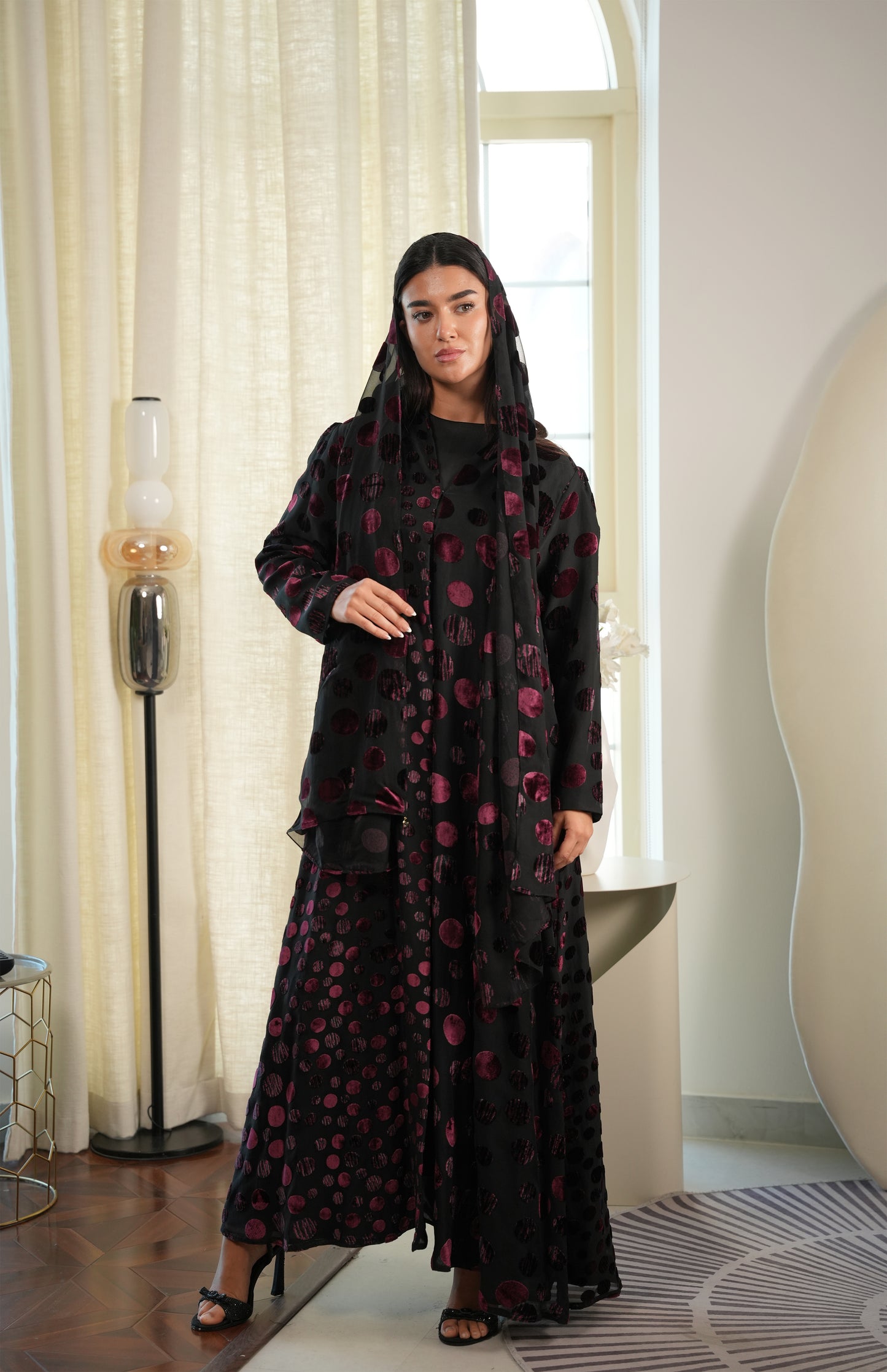 Polka Dot Abaya - Velvet Chiffon - Pink