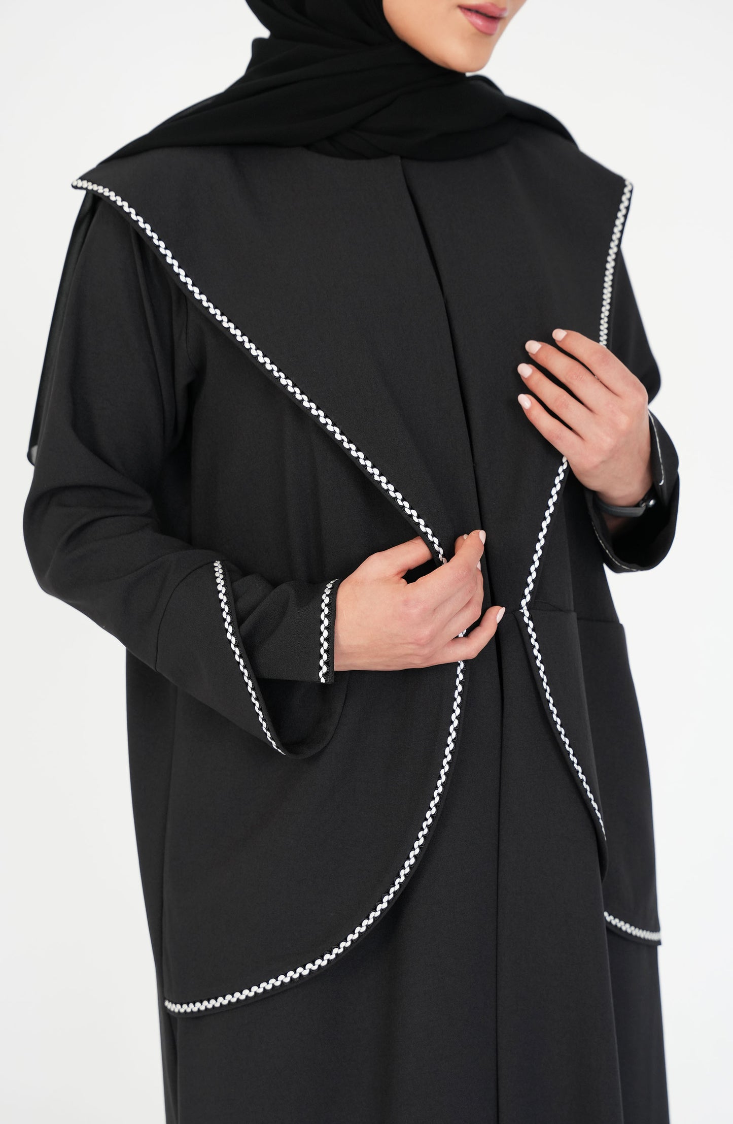 Linen Crepe Abaya with White Lace