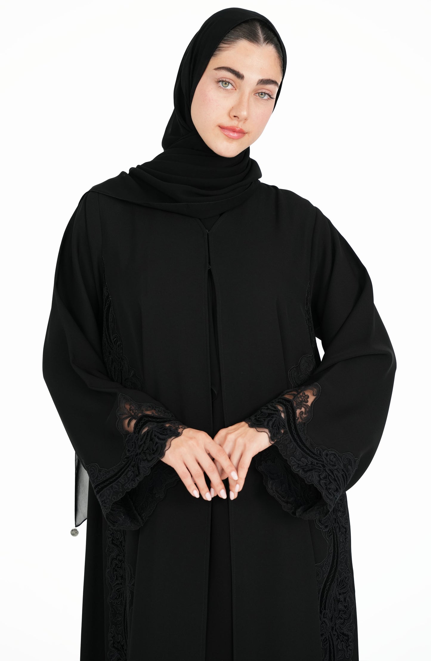 Internet Fabric with High Quality Lace Black Abaya