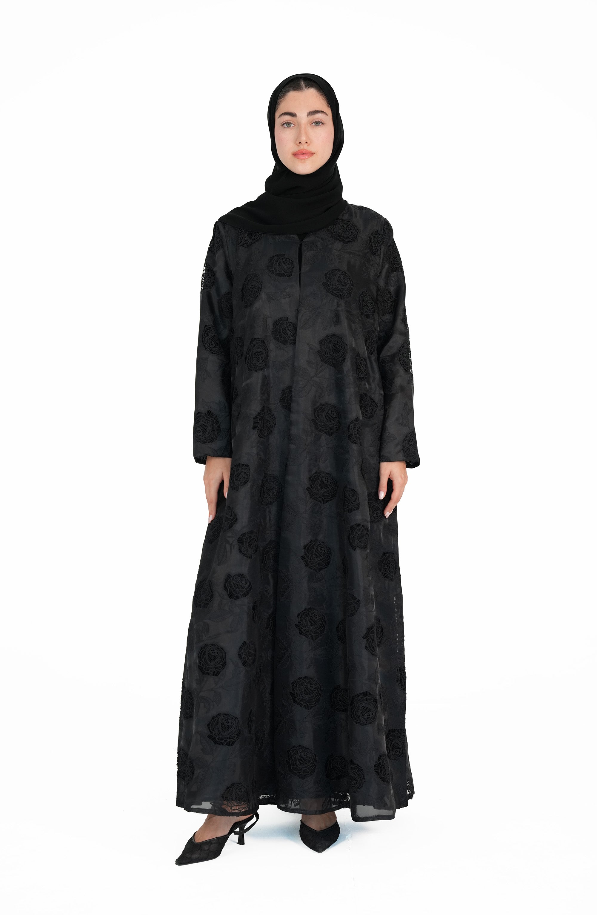 Organza embroidered with roses and Chiffon botana
