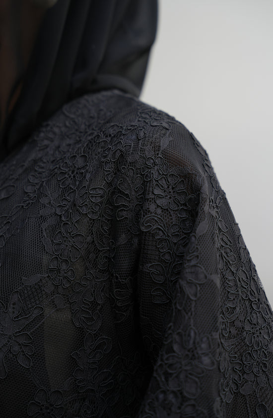Royal Dantil abaya