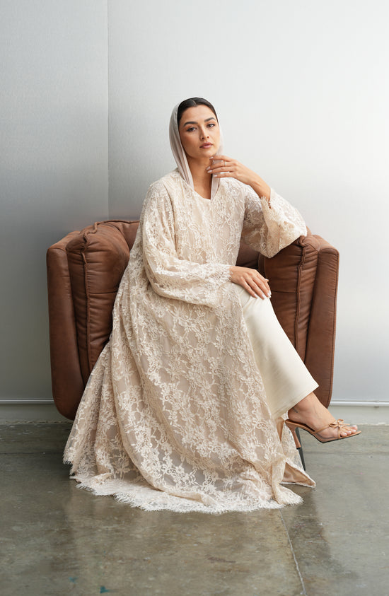 Royal Dantil abaya