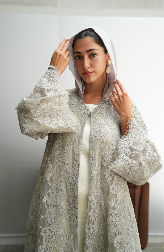 Royal Dantil abaya