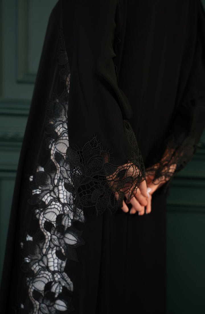 Internet fabric with lace embroidery Abaya
