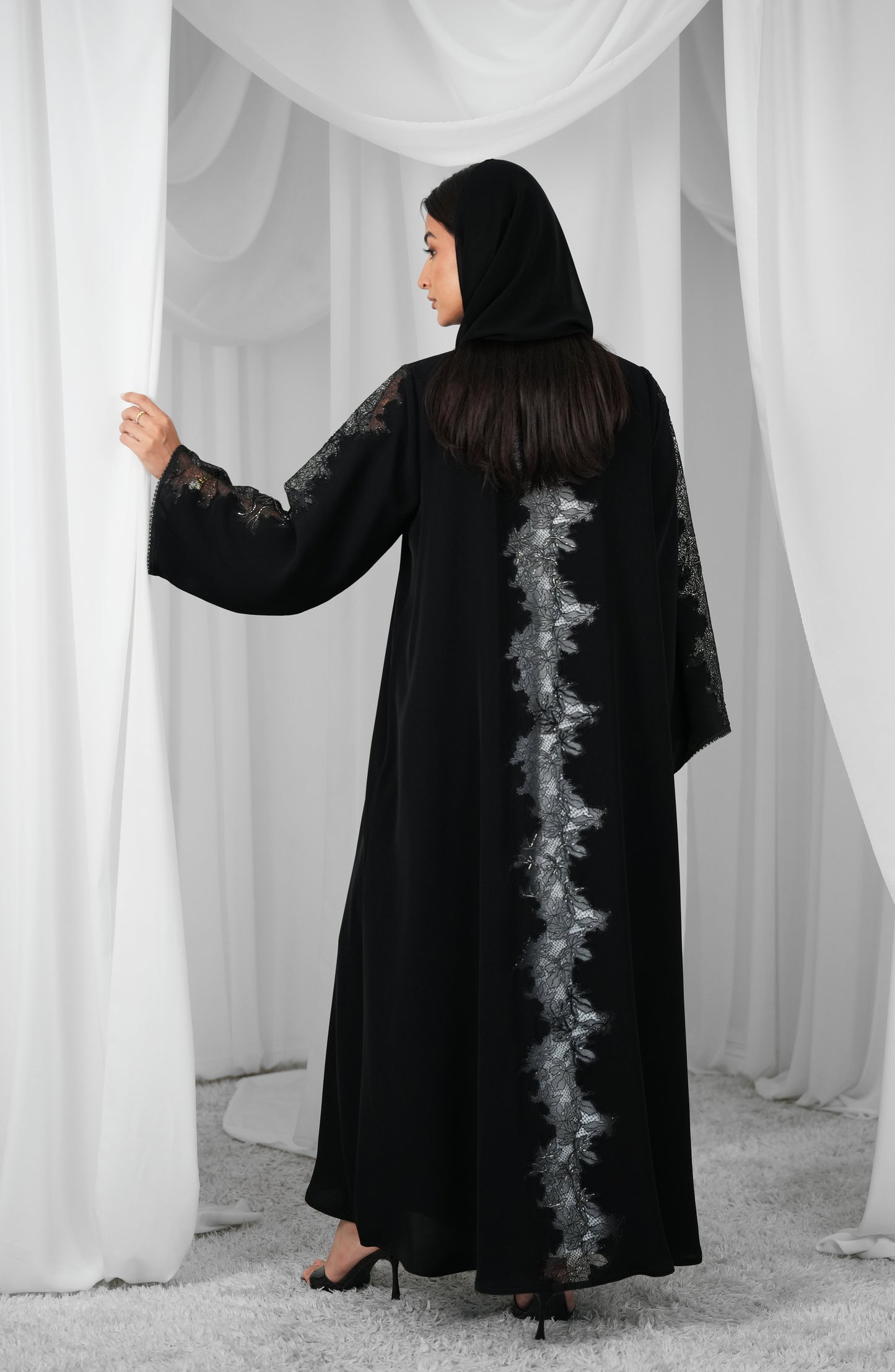 Internet fabric  Lace style/ handwork beads