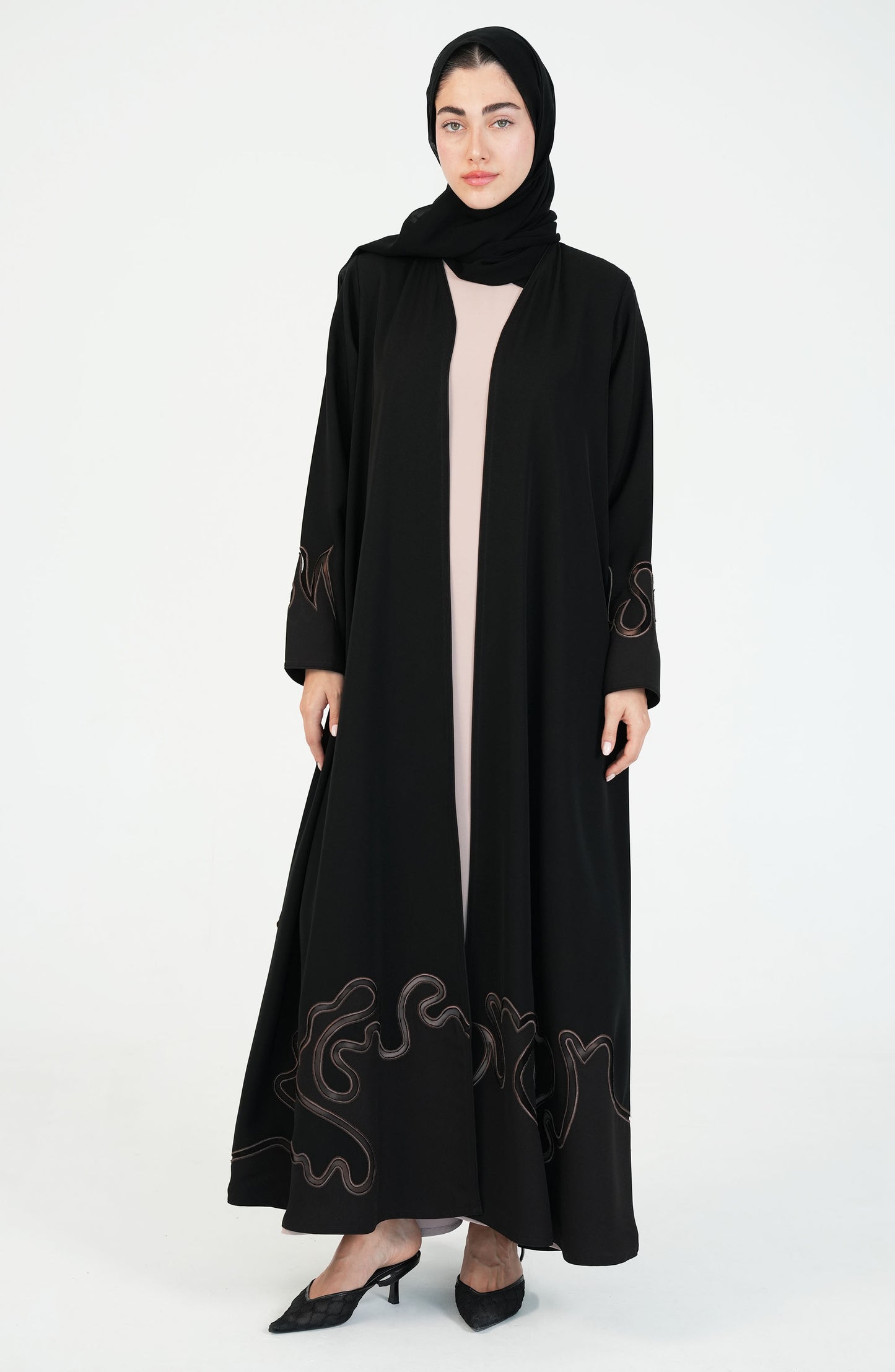 Embroidery With Toor - Internet Fabric