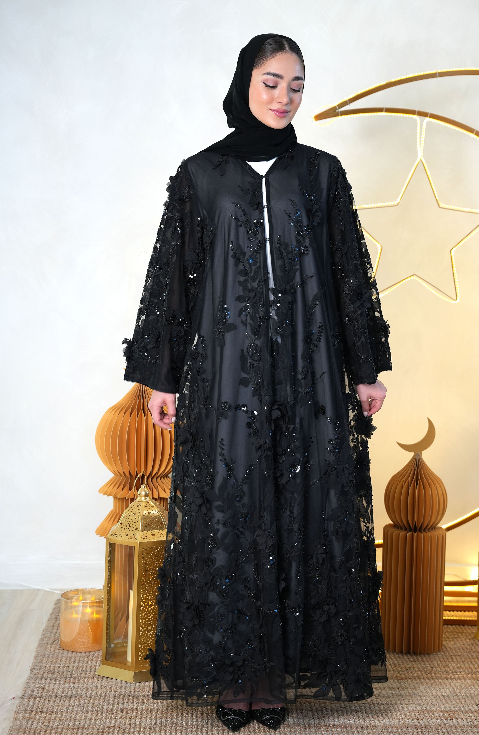 Hand-embroidered toor, lined Abaya