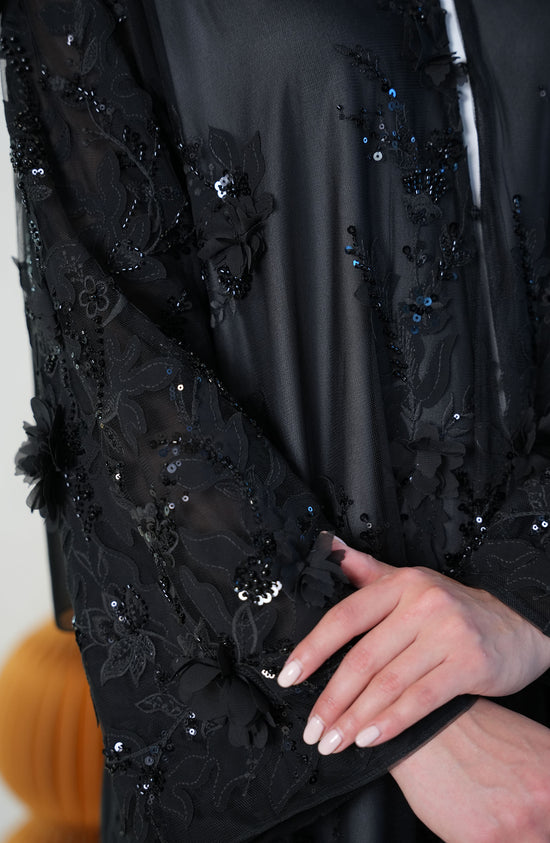 Hand-embroidered toor, lined Abaya