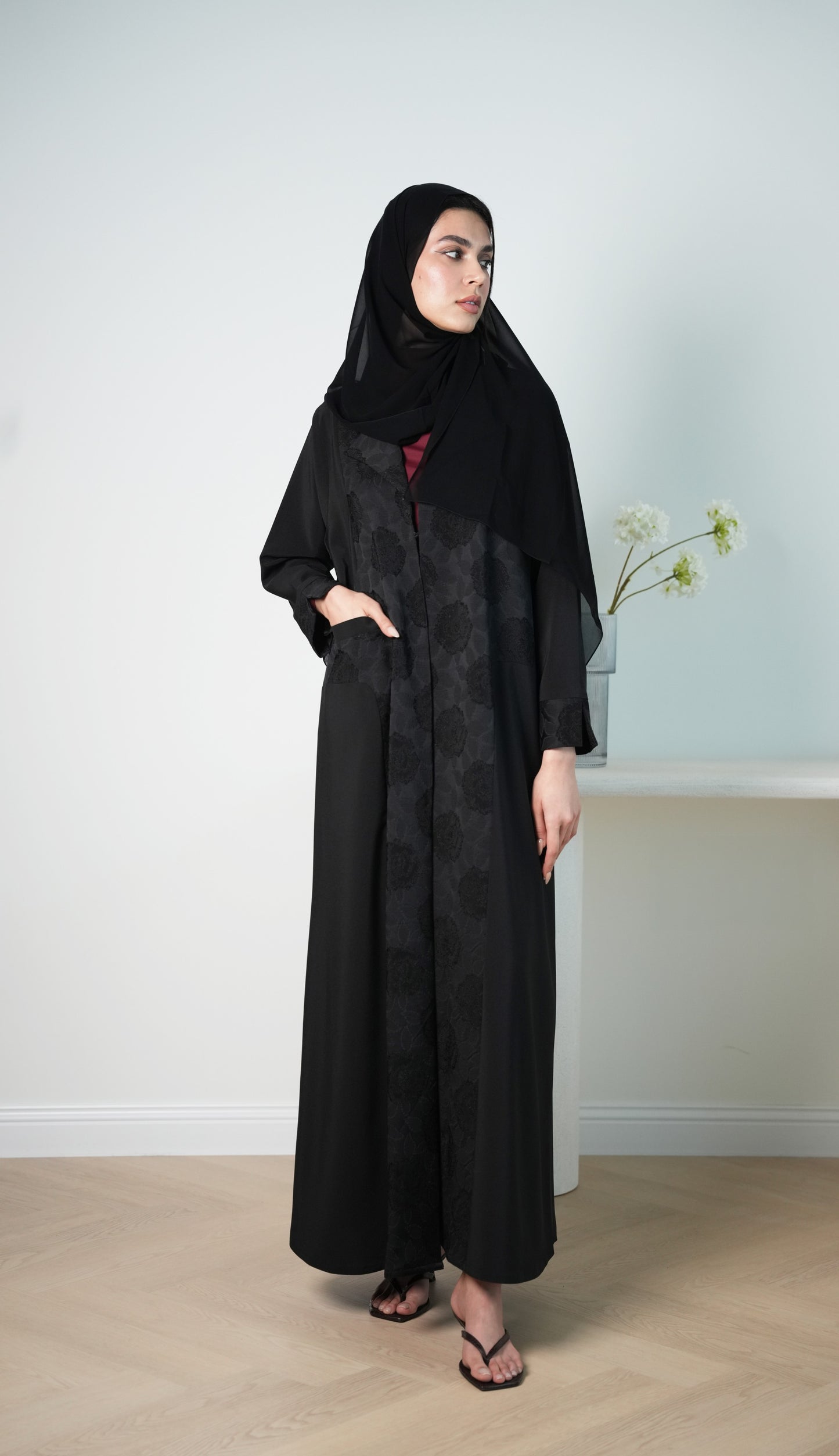 Jacquard Crepe & Plain Crepe Abaya