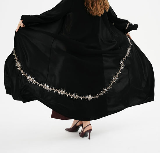infinitie Abaya