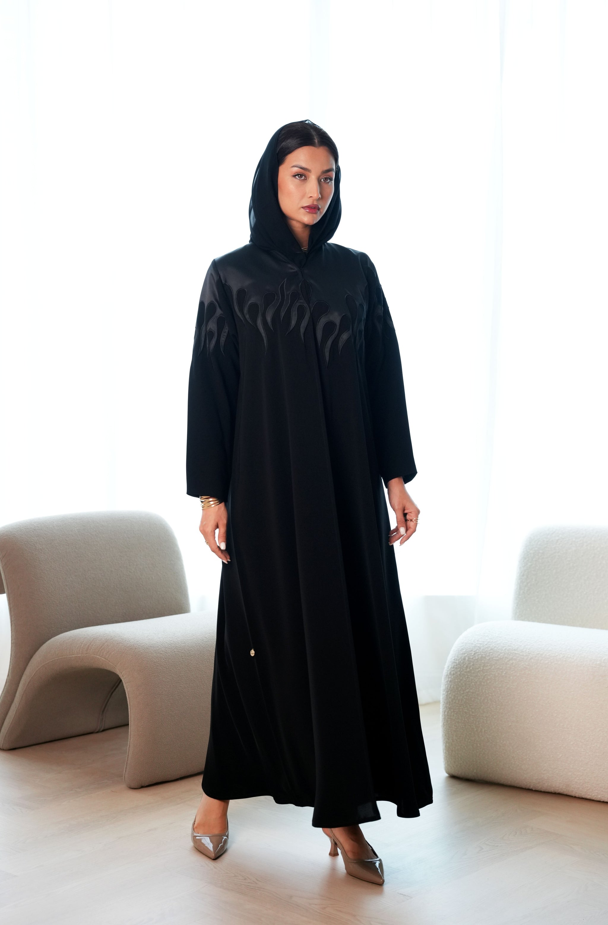 Victoria Kuwaiti Crepe Abaya