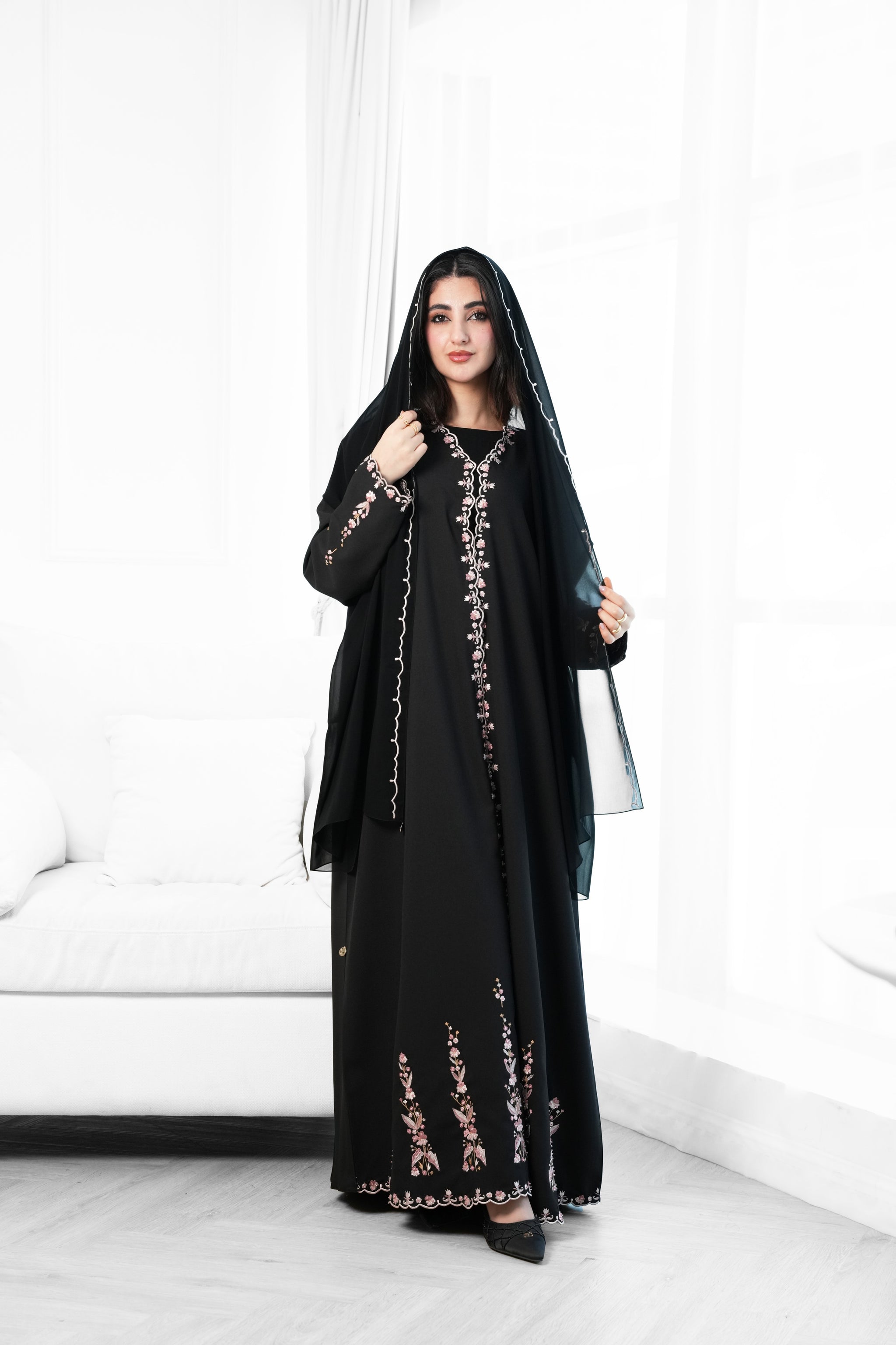Royal Crepe abaya