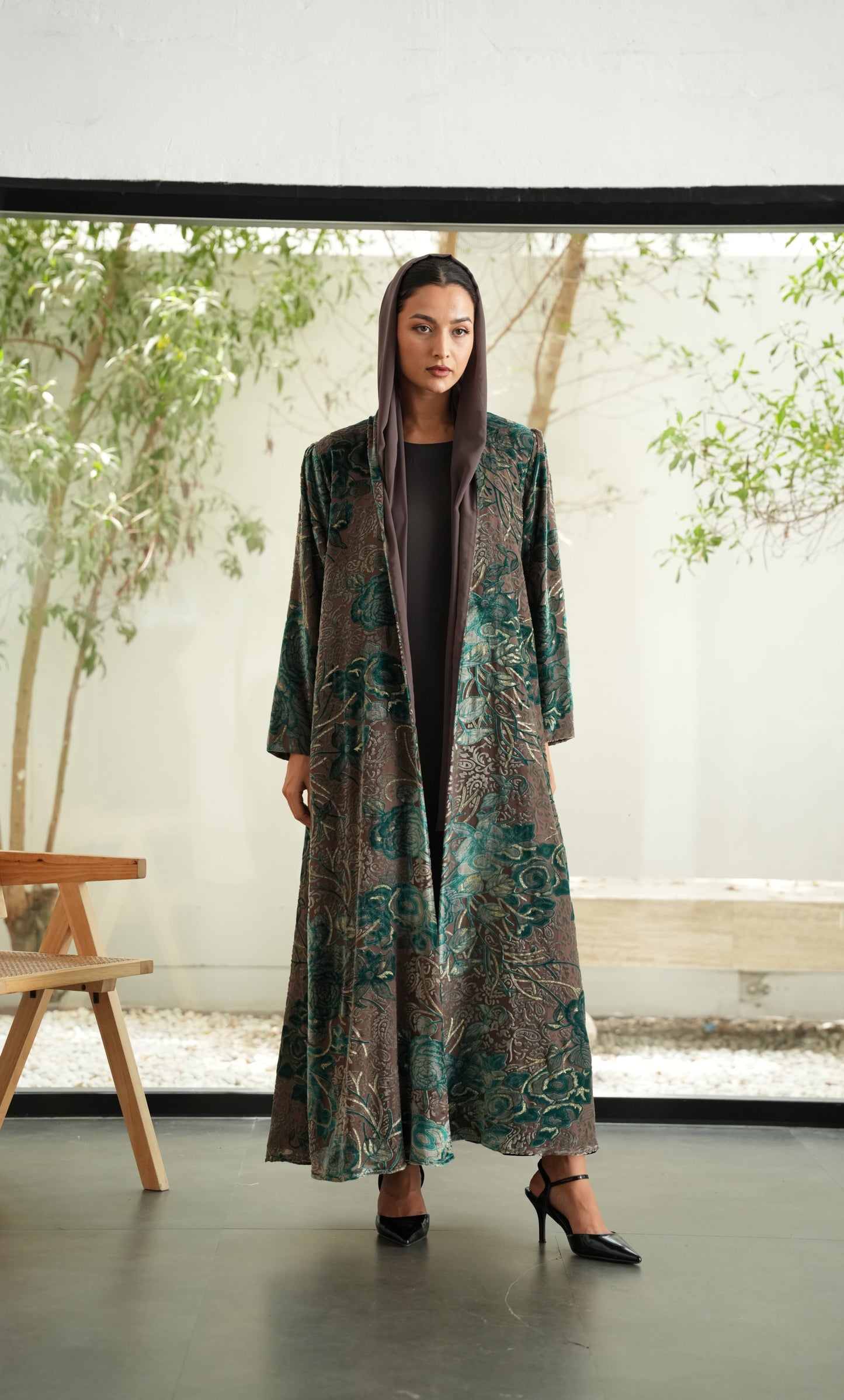 Velvet Brown & Teal abaya