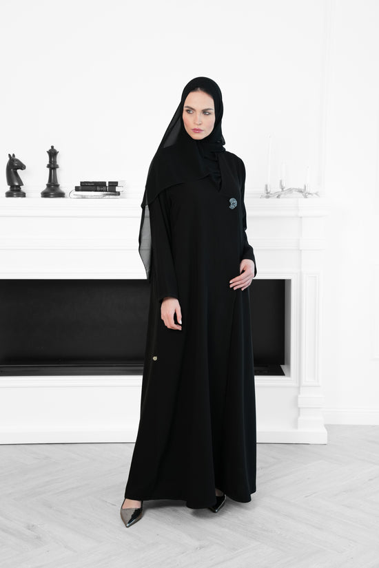 Italian crepe Abaya with a Formal Touch