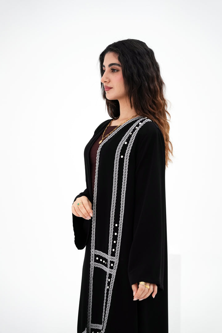 Trailing lace abaya