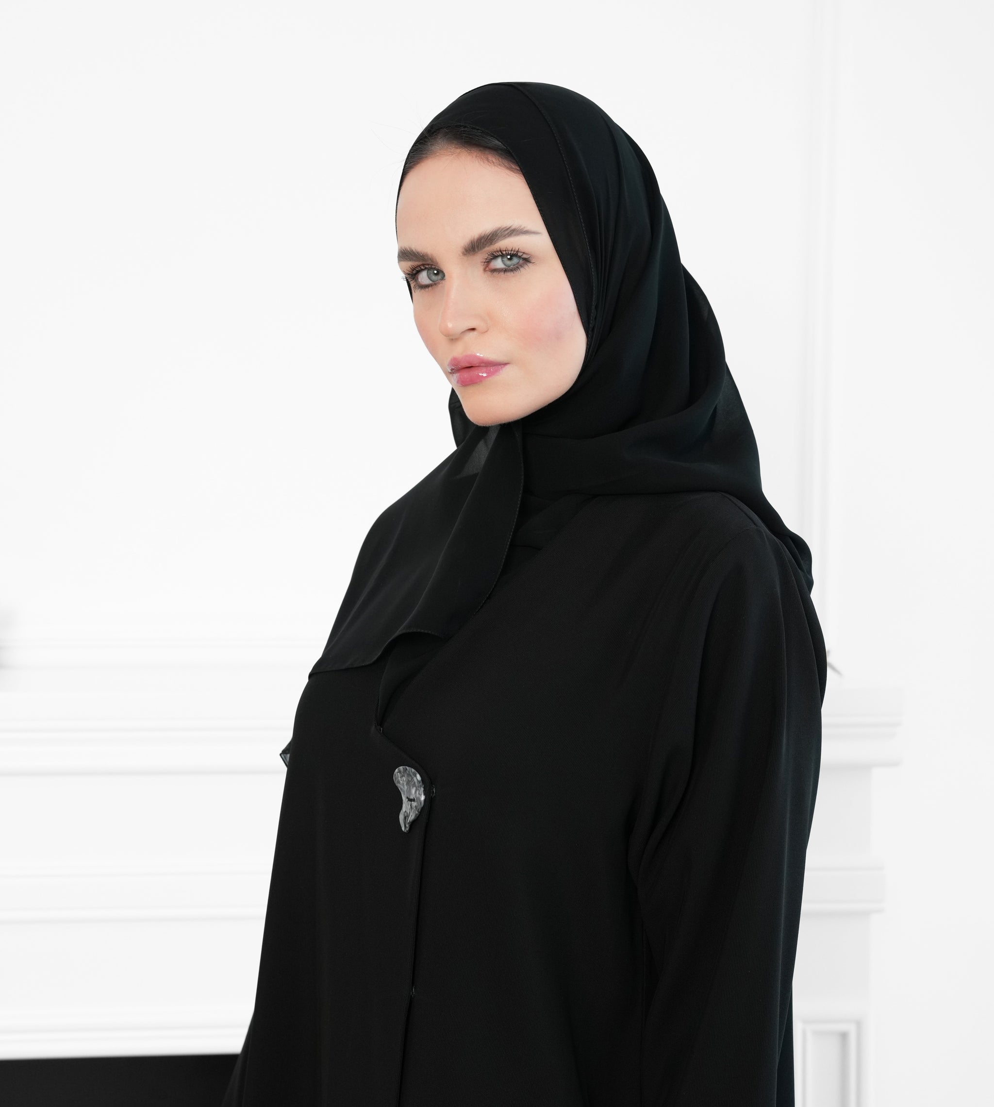 Italian crepe Abaya with a Formal Touch