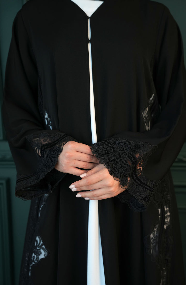 Internet Fabric with High Quality Lace Black Abaya
