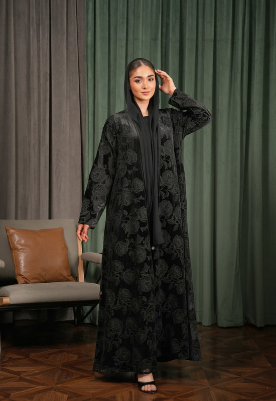 Velvet Embroidered with Lace - Black