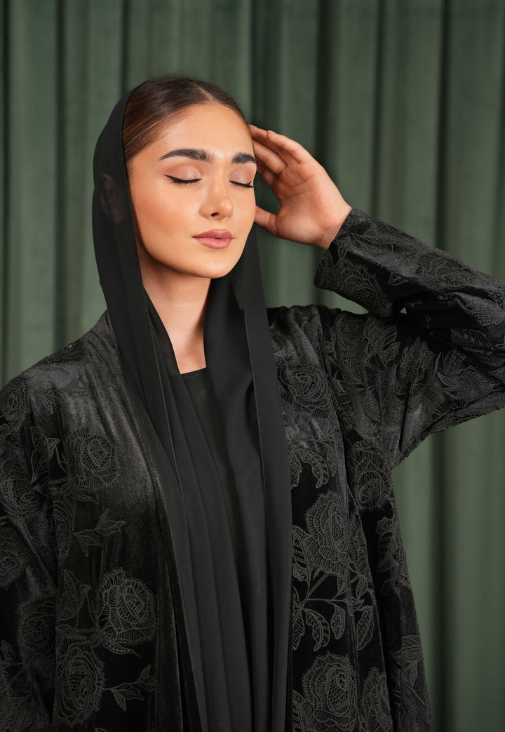 Velvet Embroidered with Lace - Black