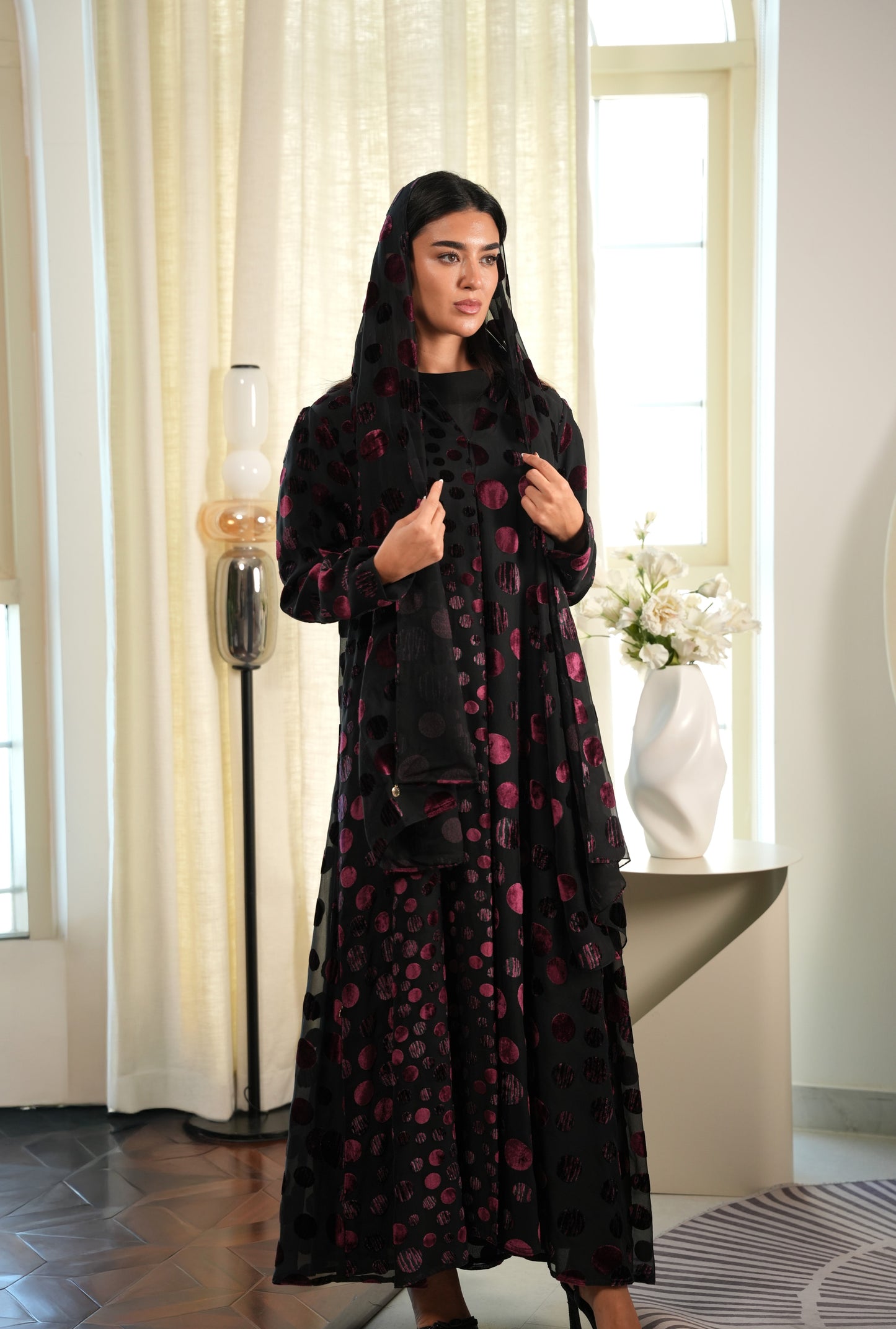 Polka Dot Abaya - Velvet Chiffon - Pink