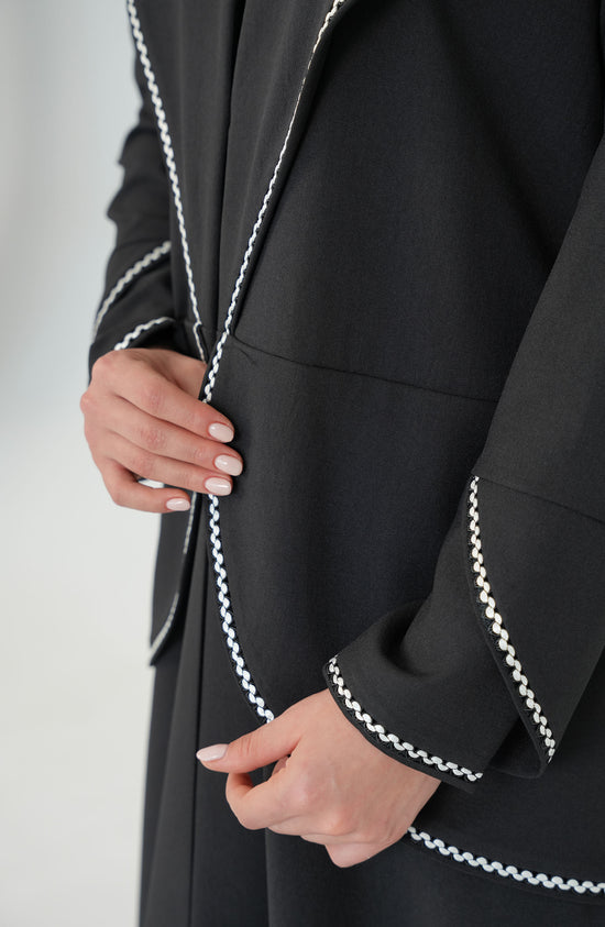 Linen Crepe Abaya with White Lace