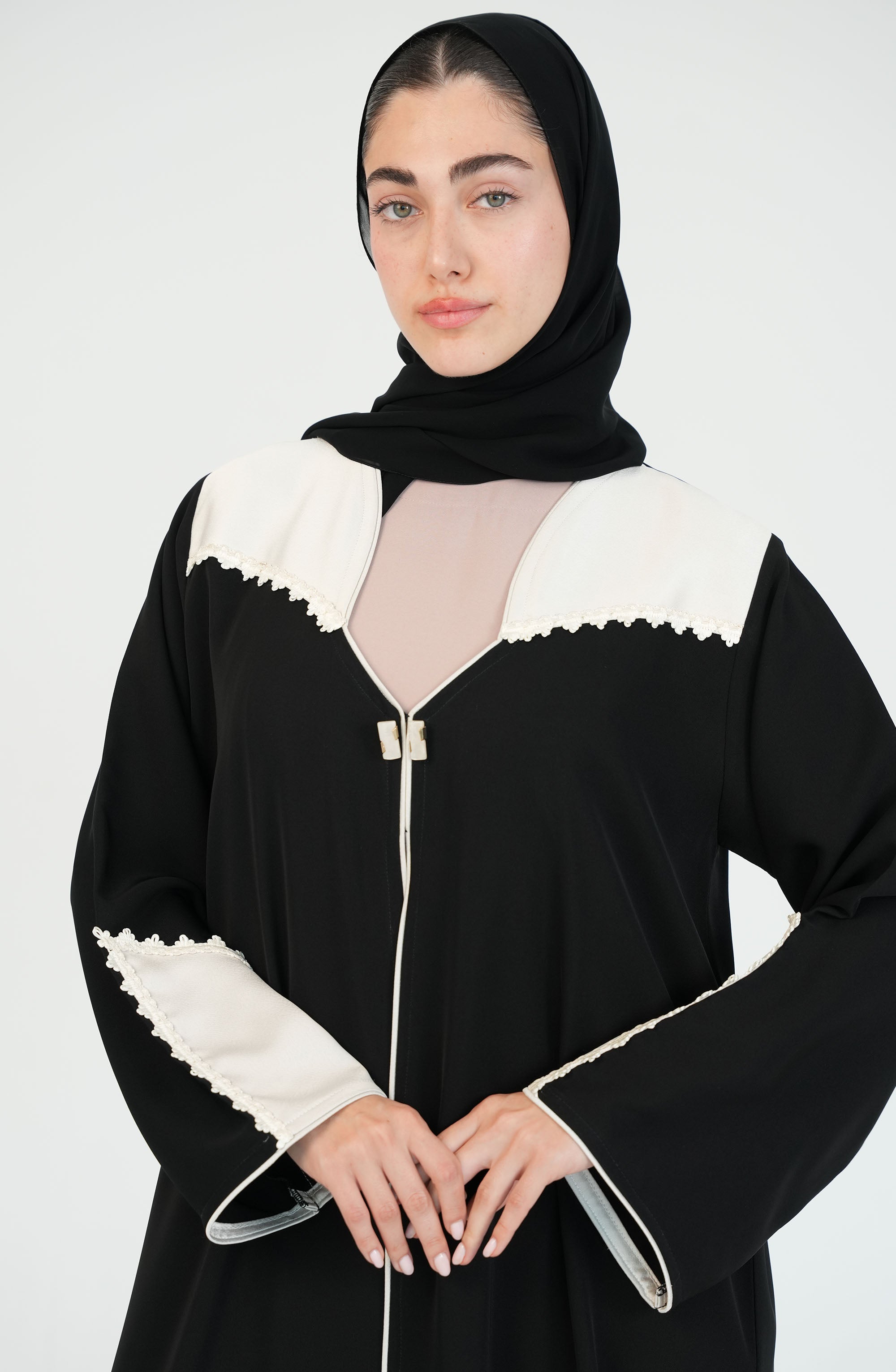 Internet Fabric with off white satan + white lace