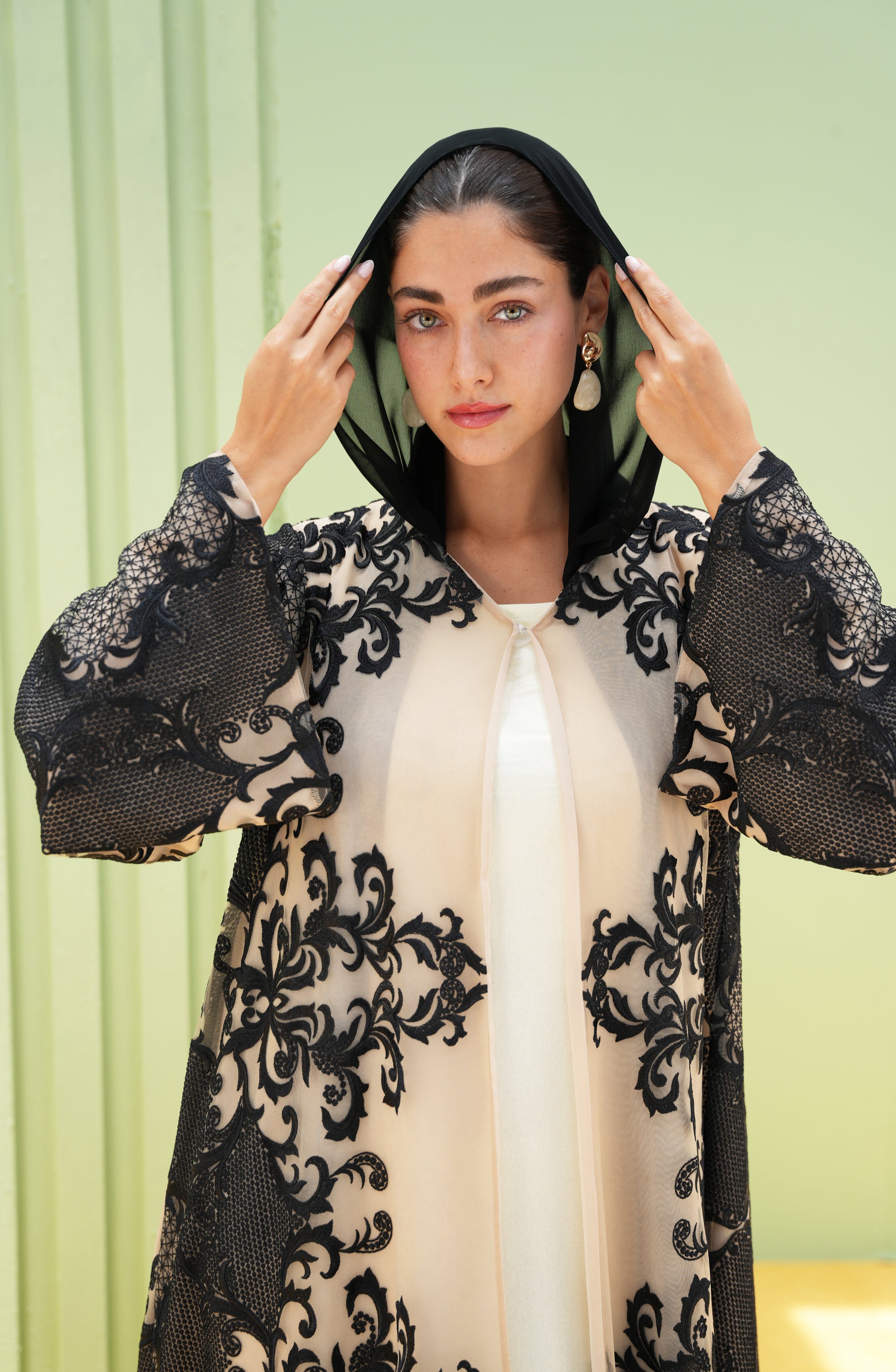 Luxury Baroque Lace Abaya