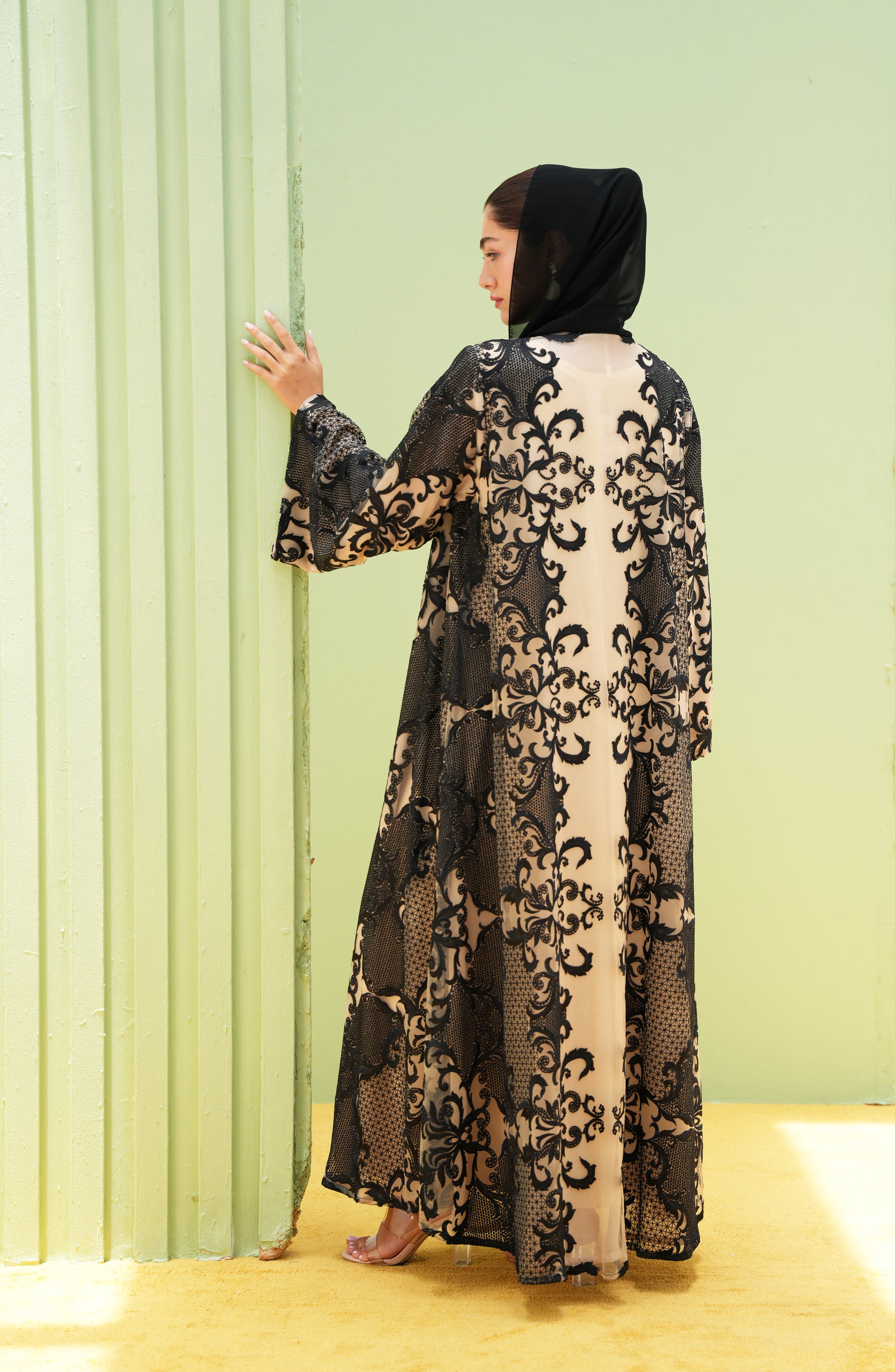 Luxury Baroque Lace Abaya